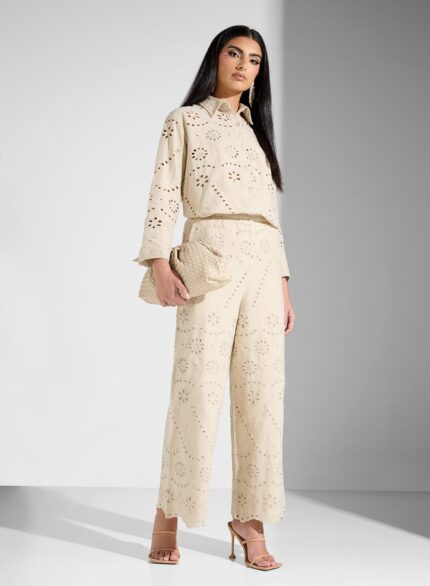 Woven Women Schiffli Pant